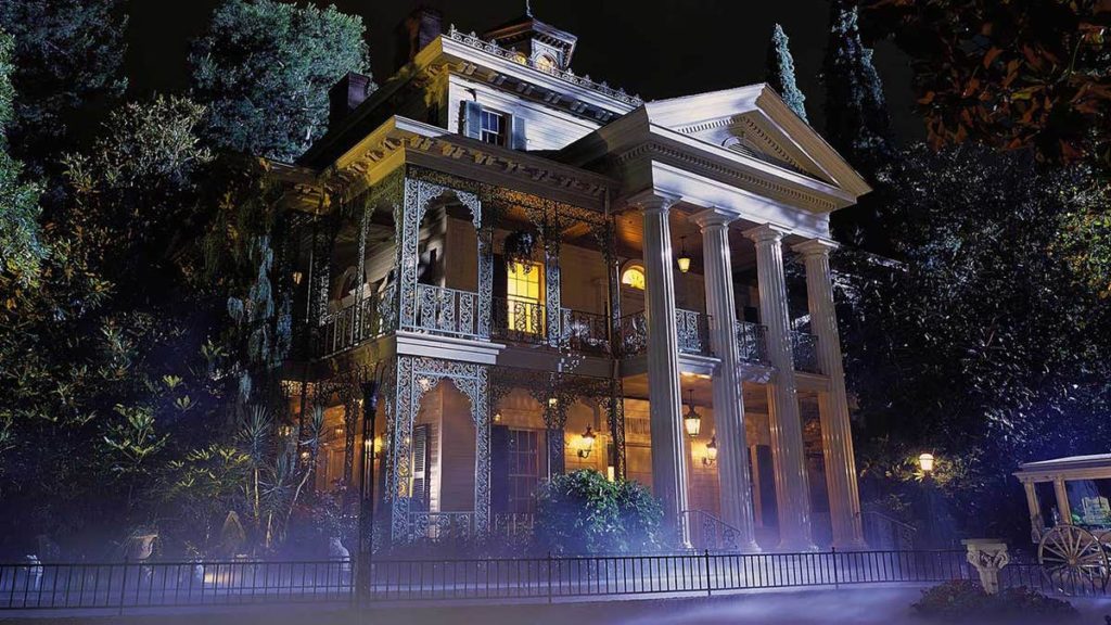 Haunted-Mansion-Disneyland