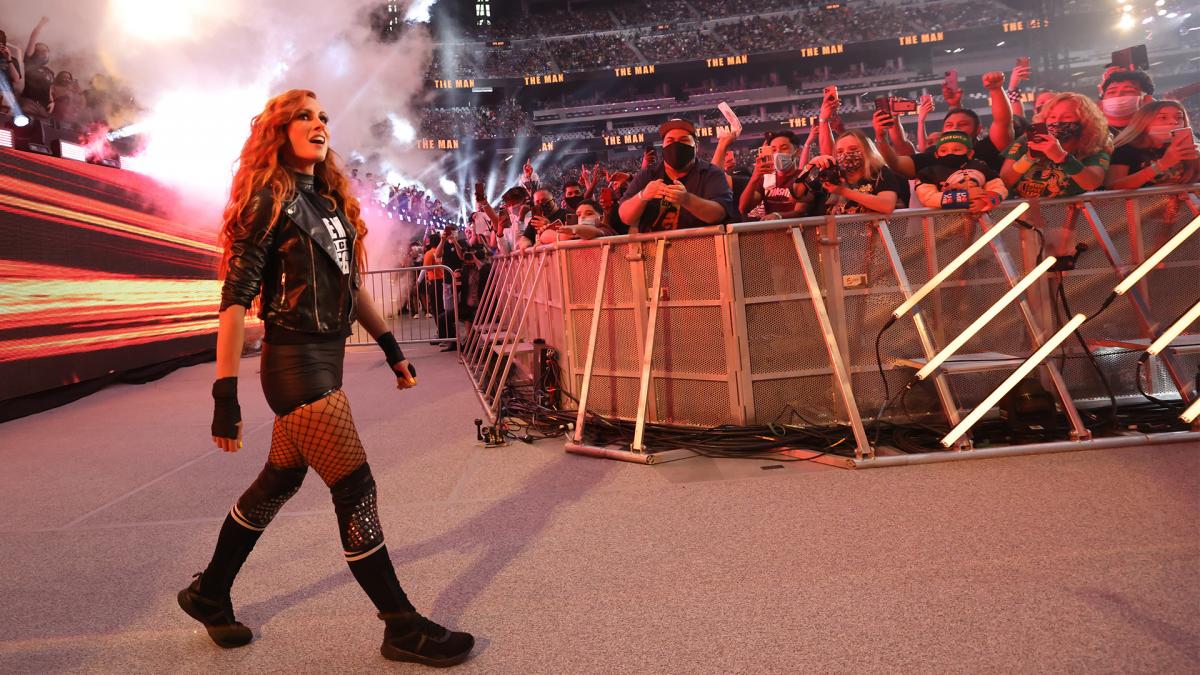 Seth Rollins Keeping A Big Secret About Becky Lynch's WWE Return