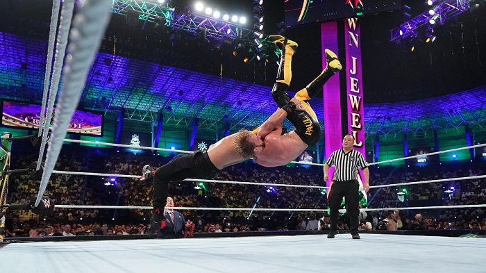 WWE Logan Paul Roman Reigns