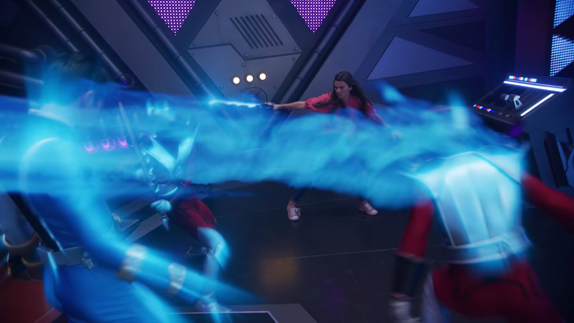 Ollie vs Amelia in Power Rangers Cosmic Fury