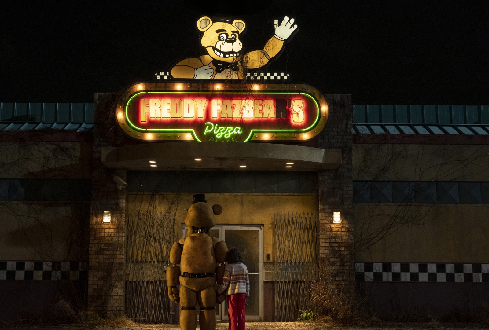 Five Nights At Freddy's  A Look Inside Featurette 