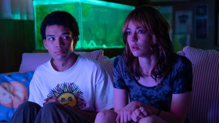 I Saw the TV Glow - Justice Smith and Brigette Lundy-Paine in A24's new horror