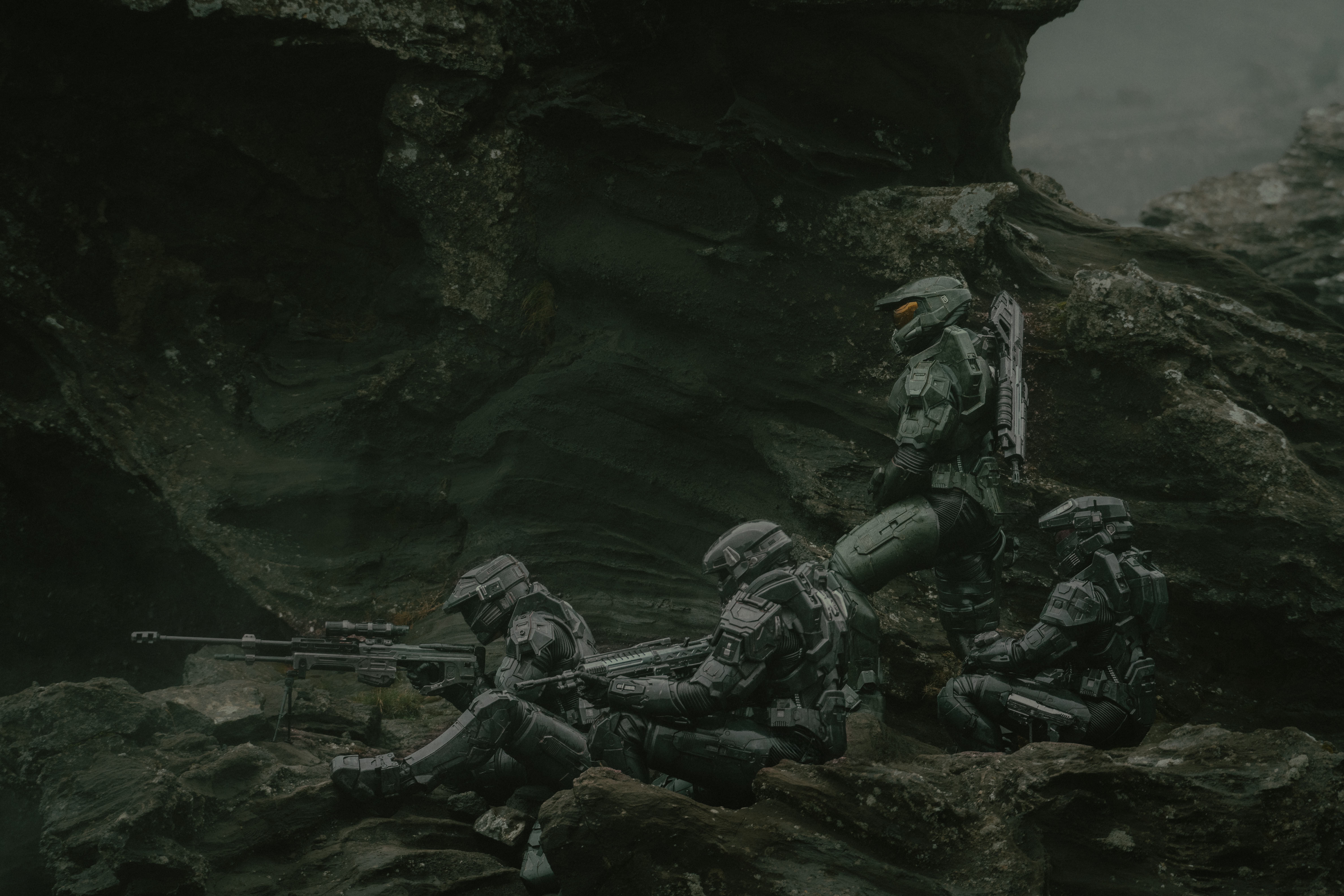 Master Chief on rocks with Silver Team