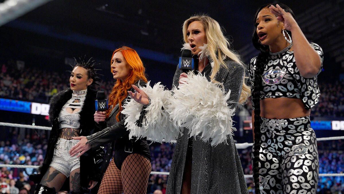 WWE Shotzi Blackheart, Becky Lynch, Charlotte Flair, Bianca Belair