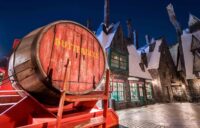 THE WIZARDING WORLD OF HARRY POTTER Celebrates Butterbeer Season at Universal Studios Theme Parks
